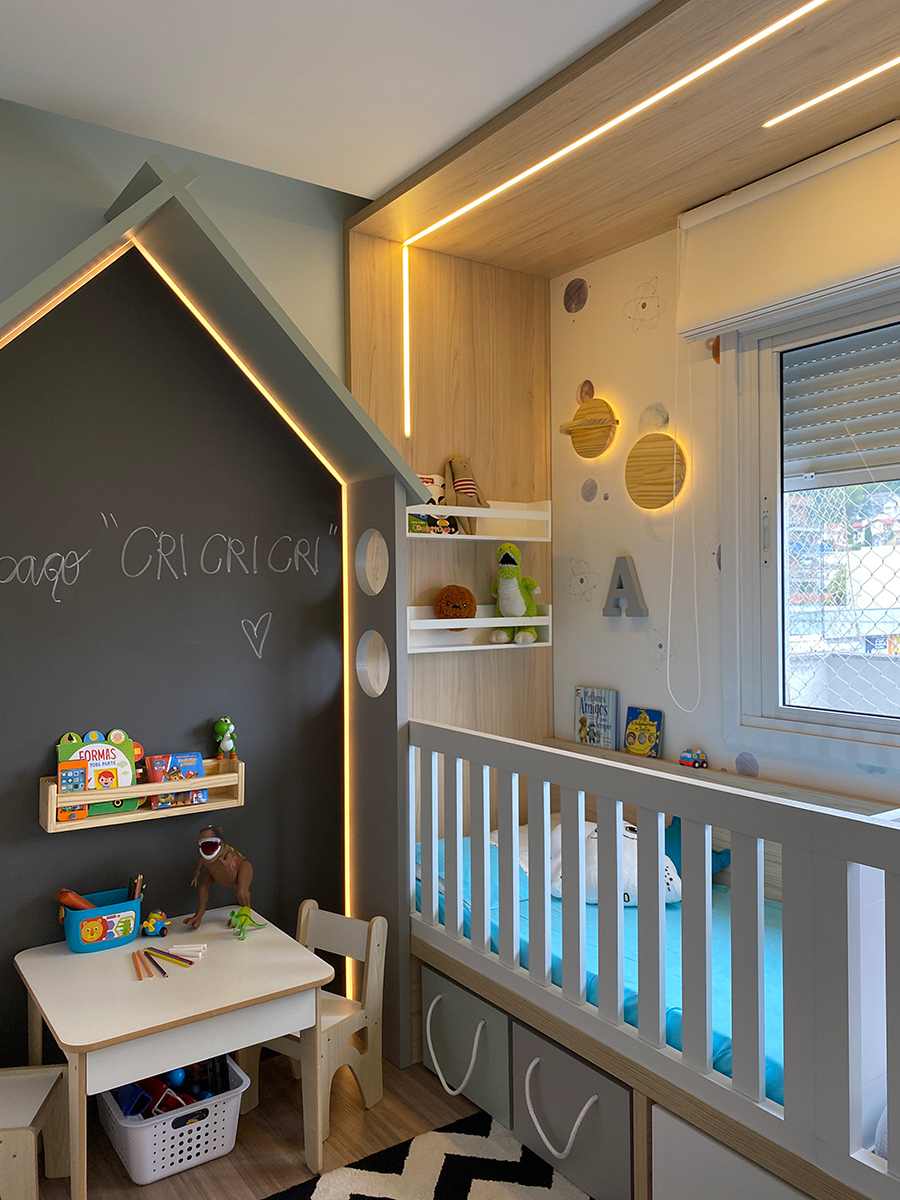 Adriana Stedille | Quarto infantil